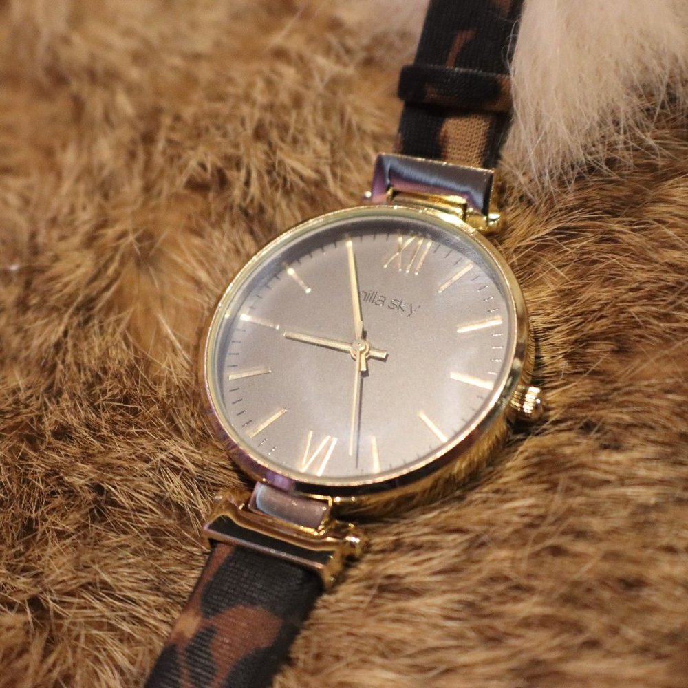 Milla Sky Leopard Watch